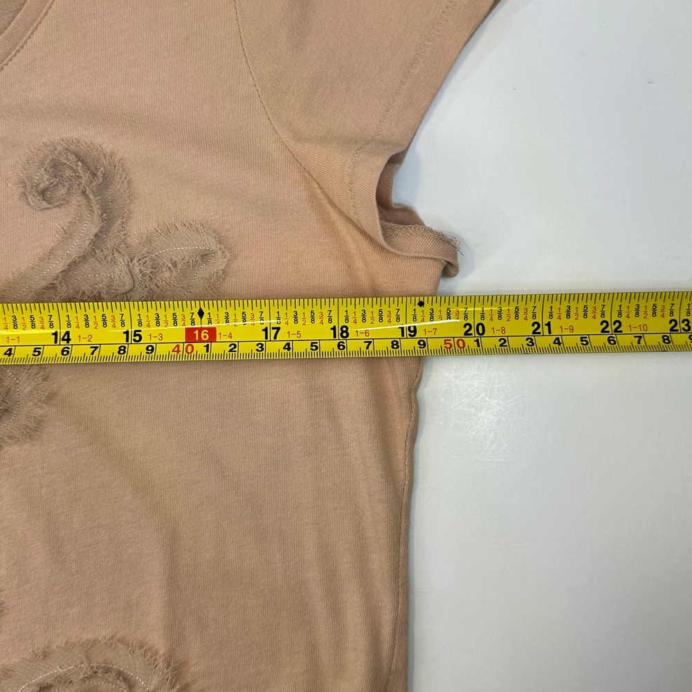 Ann Taylor LOFT Tan Cotton 3D Floral Applique Scoop Neck Tee Shirt L - Picture 4 of 8